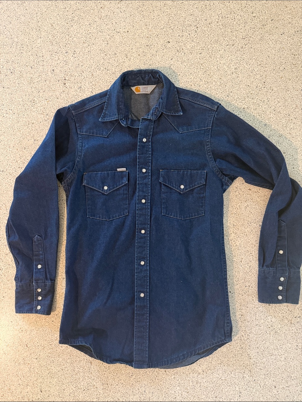 Vintage 80s Carhartt Men's Navy Indigo Blue Denim Western Shirt “Like New”Small